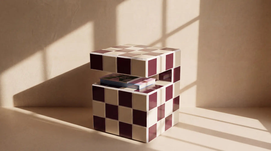 The Artsy One Dopamina – Aubergine / Creme White